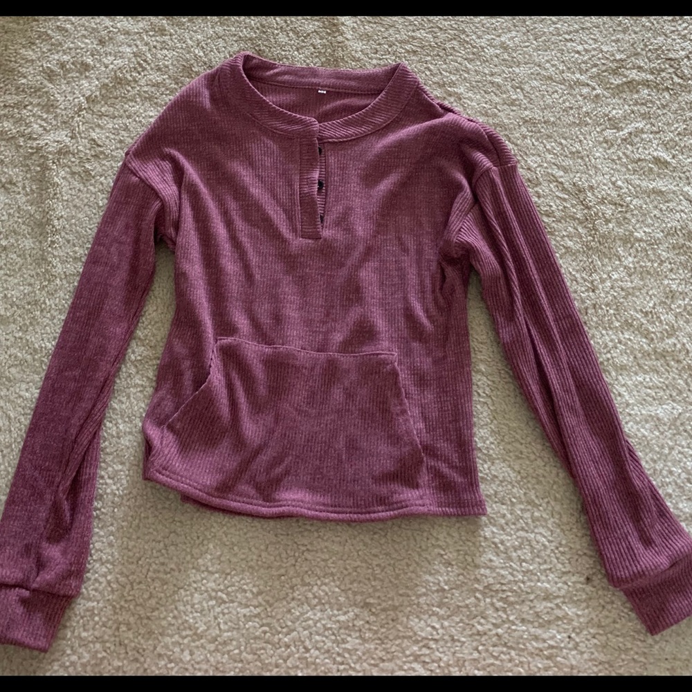 Dusty Pink Sweater with a pocket